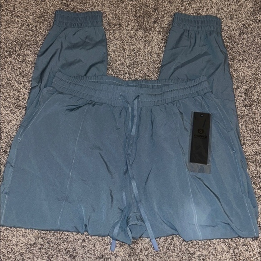 NWT Mono B Joggers